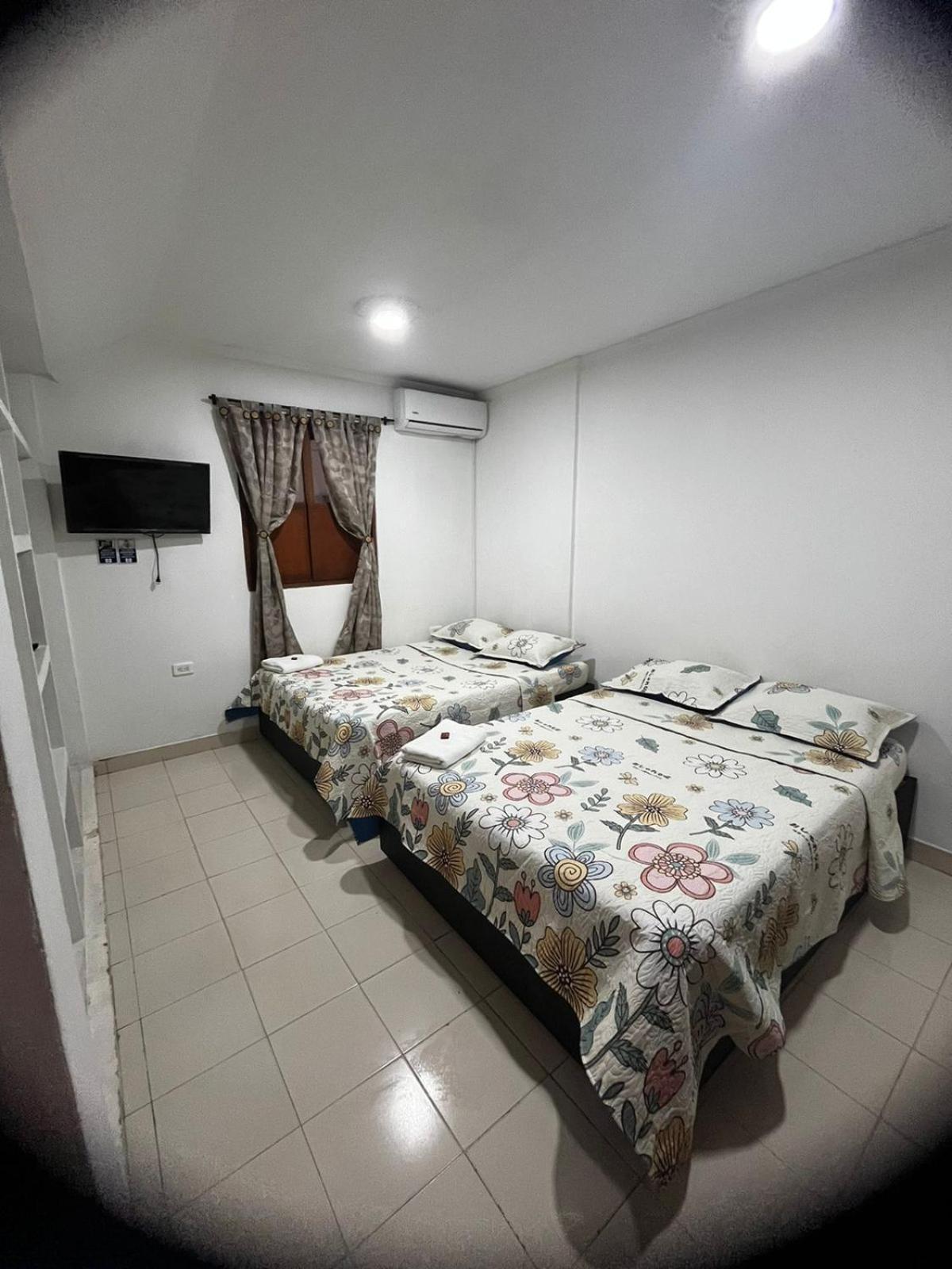 Hostal Casa W Cartagena Luaran gambar